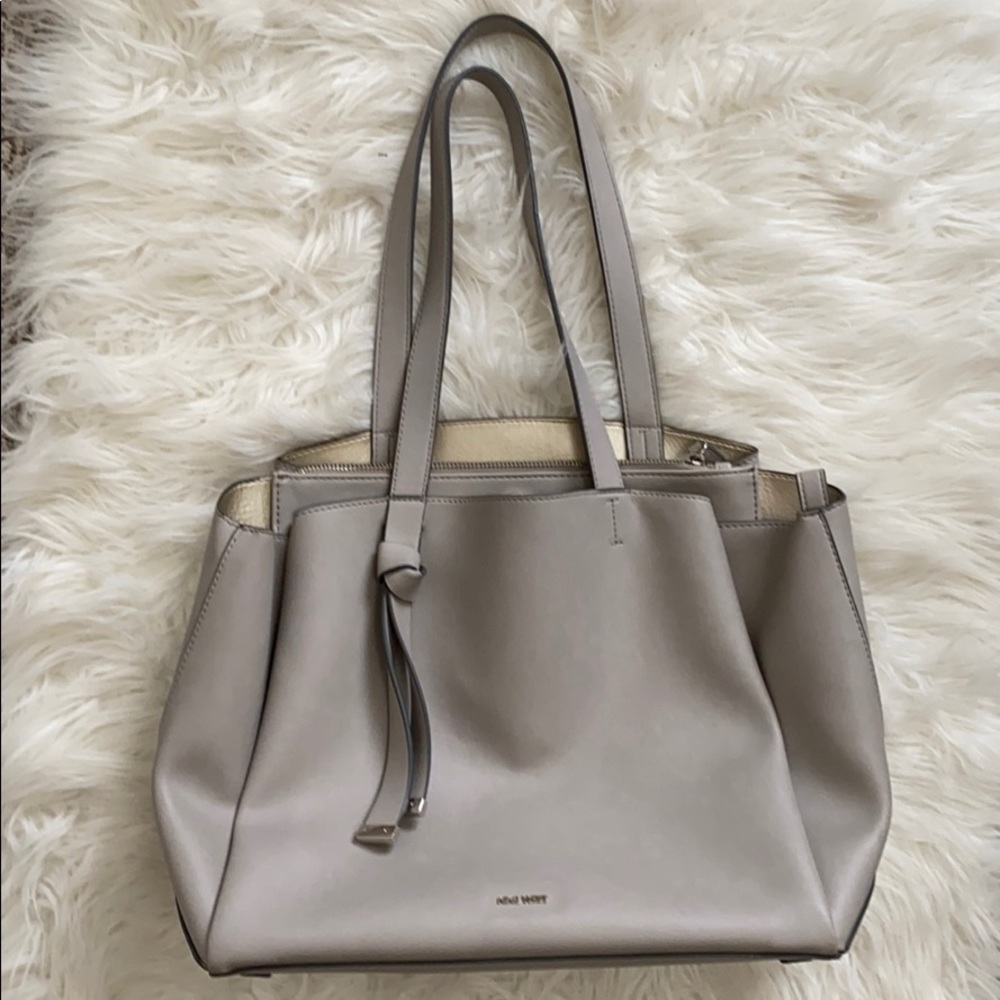 Shoulder purse